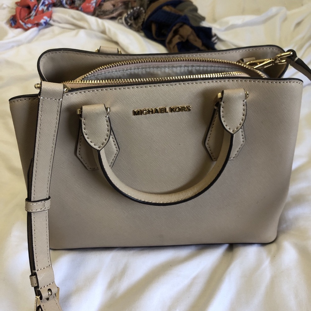Mk Satchel purse